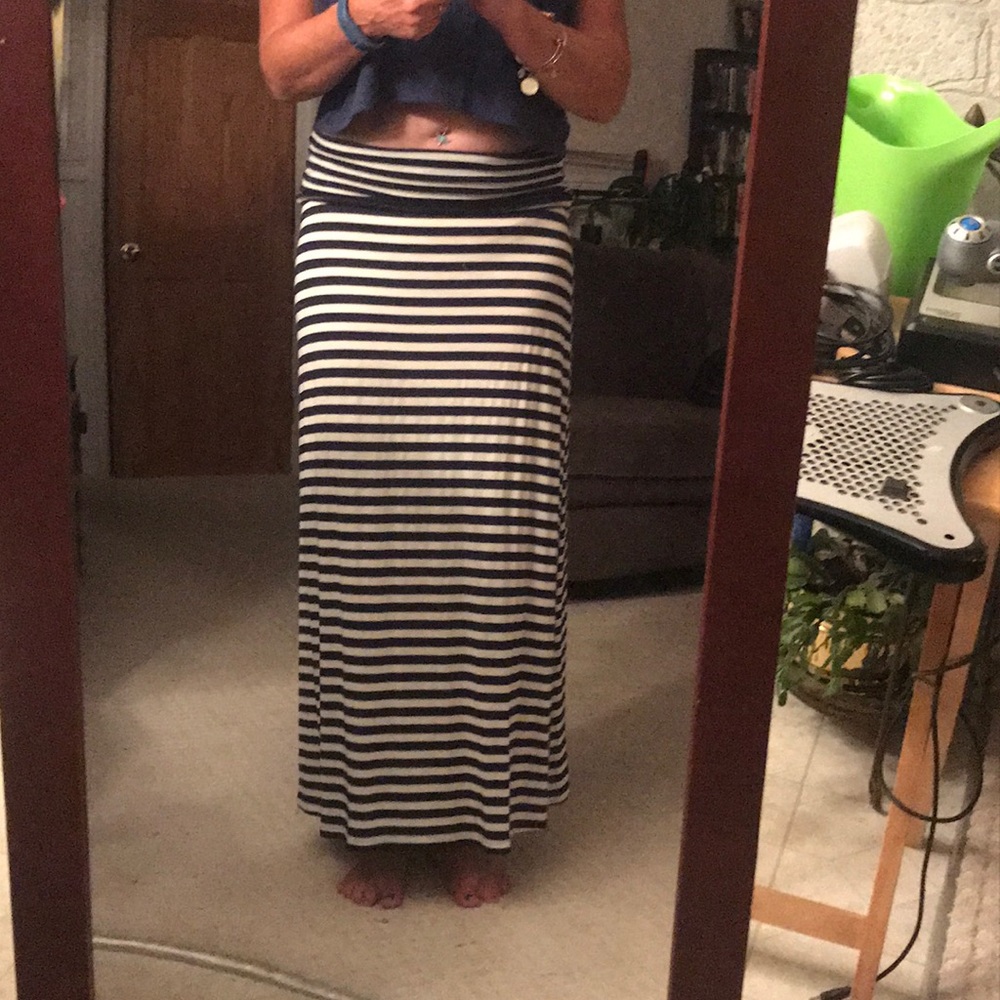 Silvergate Super Soft Maxi Skirt